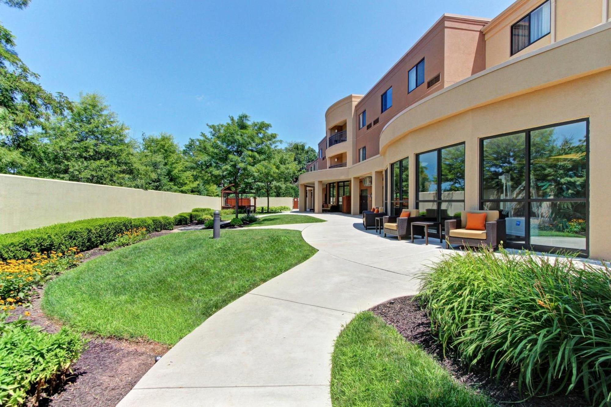 Courtyard By Marriott Harrisburg West/Mechanicsburg Eksteriør billede